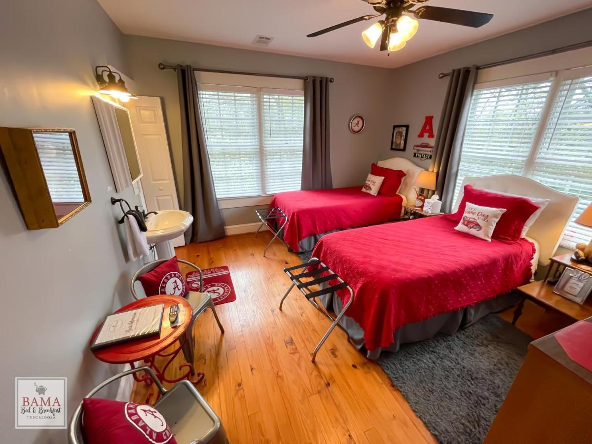 Bama Bed And Breakfast - Sweet Home Alabama Suite タスカルーサ エクステリア 写真