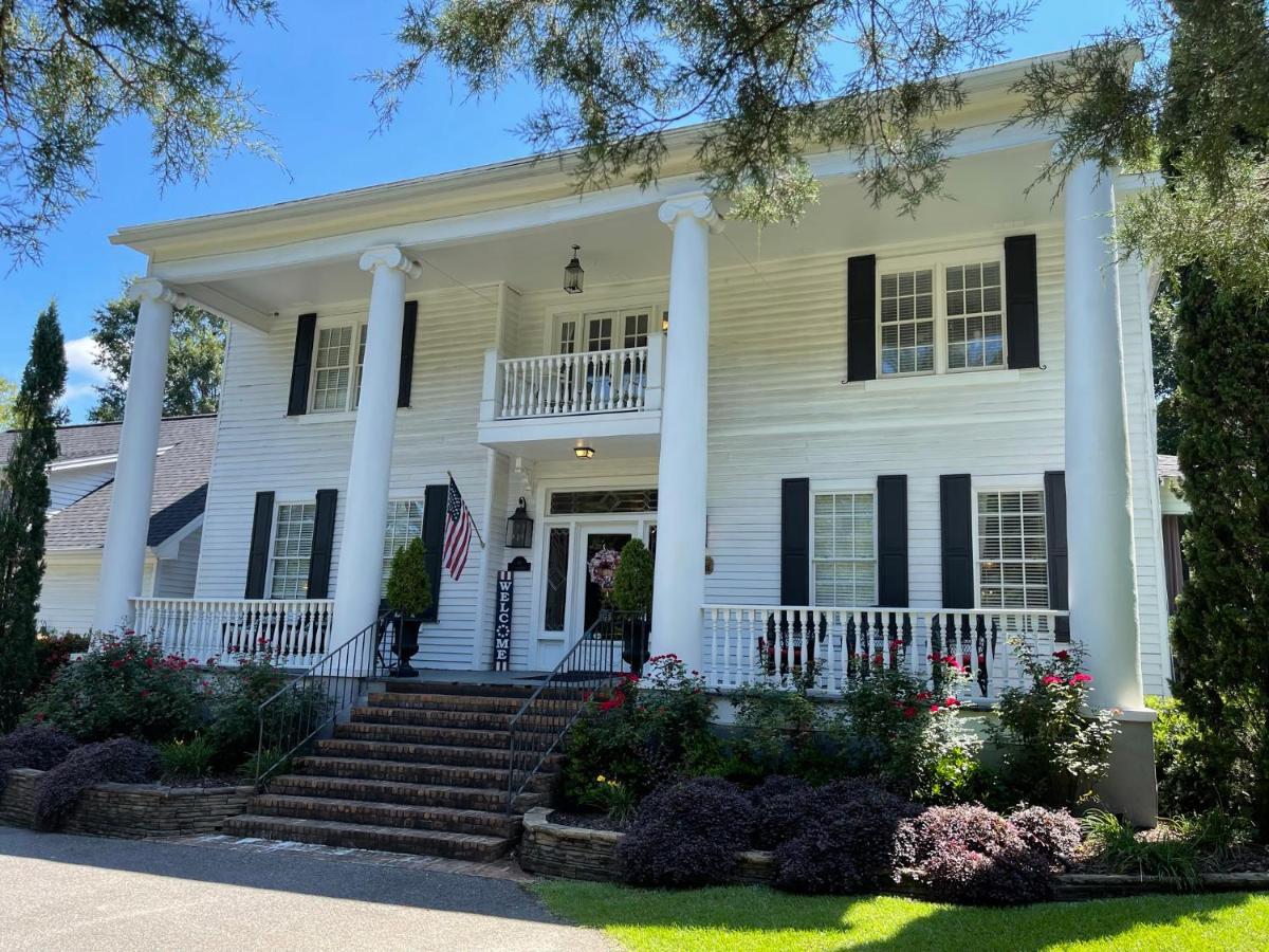 Bama Bed And Breakfast - Sweet Home Alabama Suite タスカルーサ エクステリア 写真